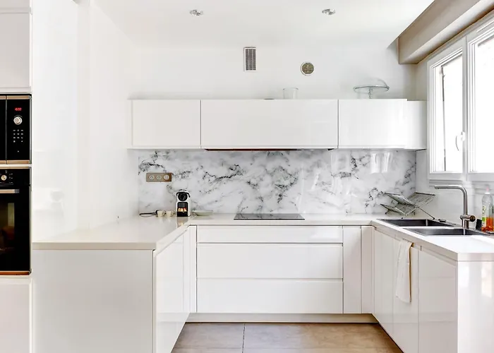 Bm-appartement Chic Avec Terrasse - Champs-elysees Appartement Paris